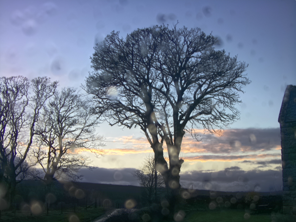 Webcam photo for 18 hrs today