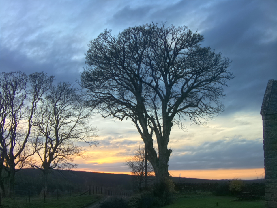 Webcam photo for 18 hrs today