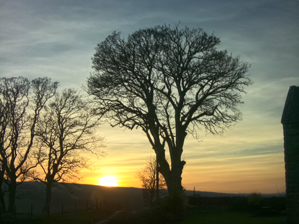 Webcam photo for 18 hrs today