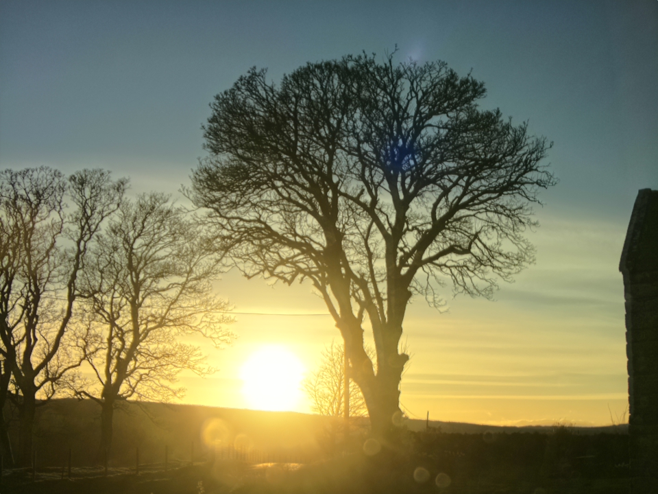 Webcam photo for 18 hrs today