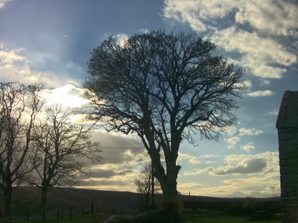 Webcam photo for 18 hrs today